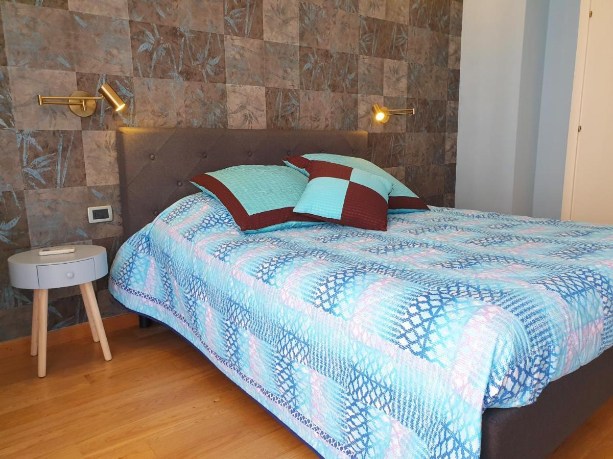 Baribello Apartment - 3 Bedrooms 3 Bathrooms - Bari Central Station エクステリア 写真